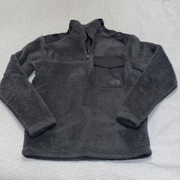 The North Face pullover - Picture 1 of 4